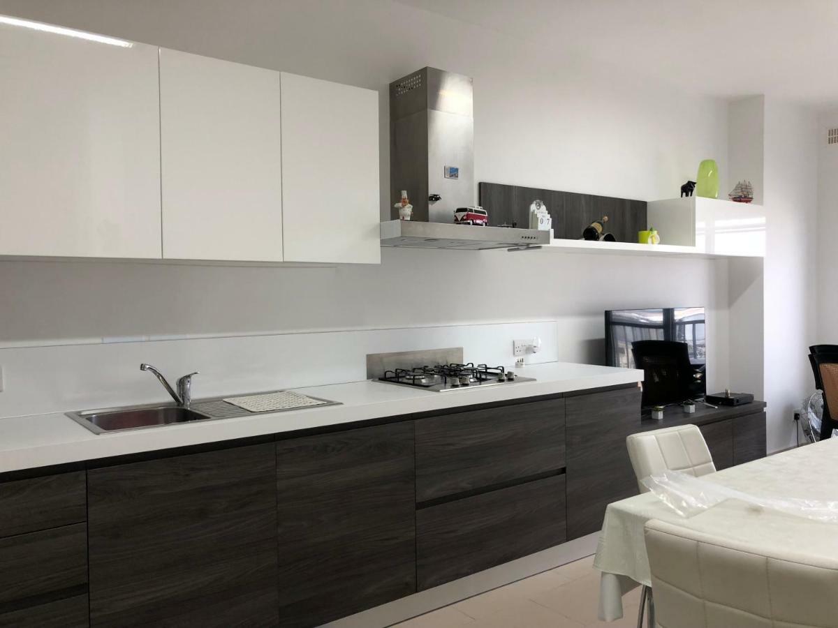 Modern Apartment With Sea View Mellieħa Esterno foto